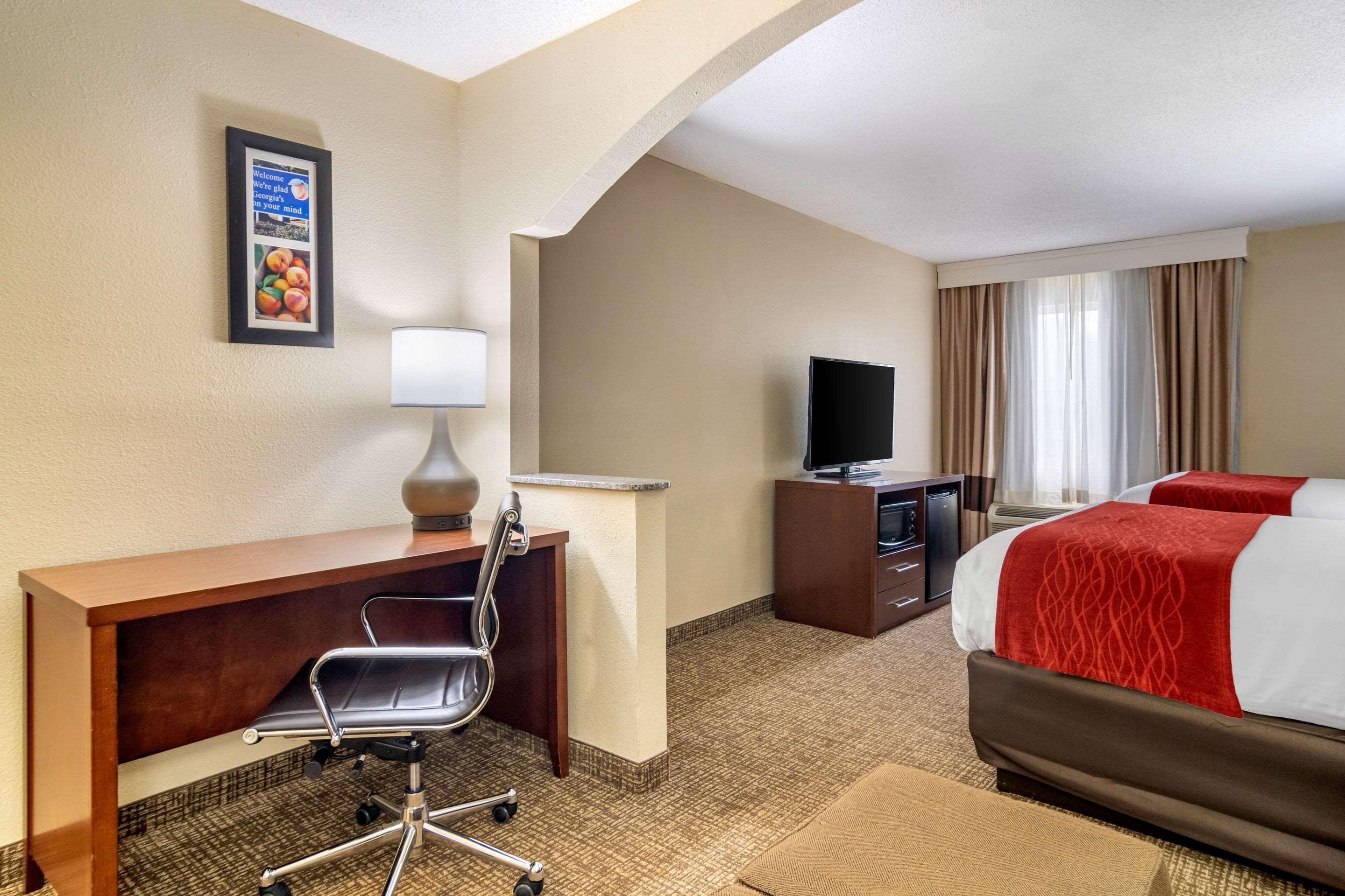 Comfort Inn & Suites Macon North I-75 Kültér fotó