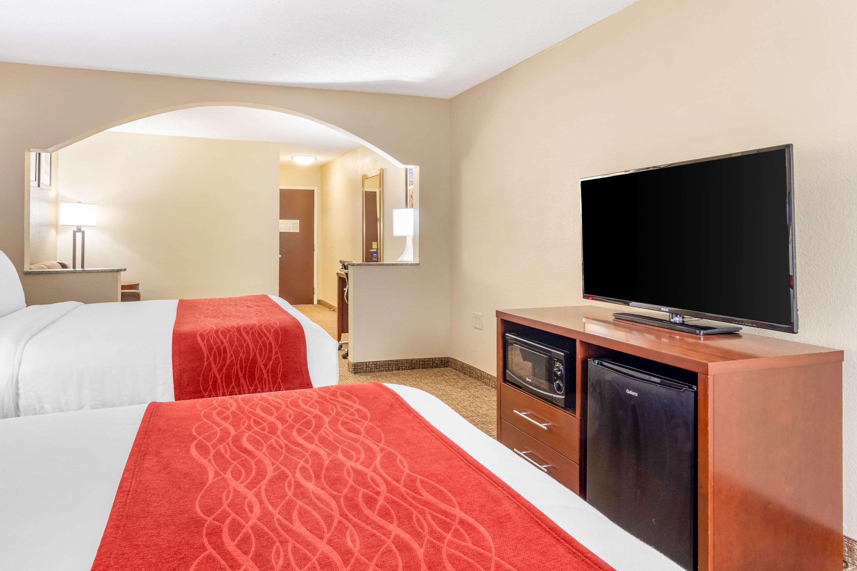 Comfort Inn & Suites Macon North I-75 Kültér fotó