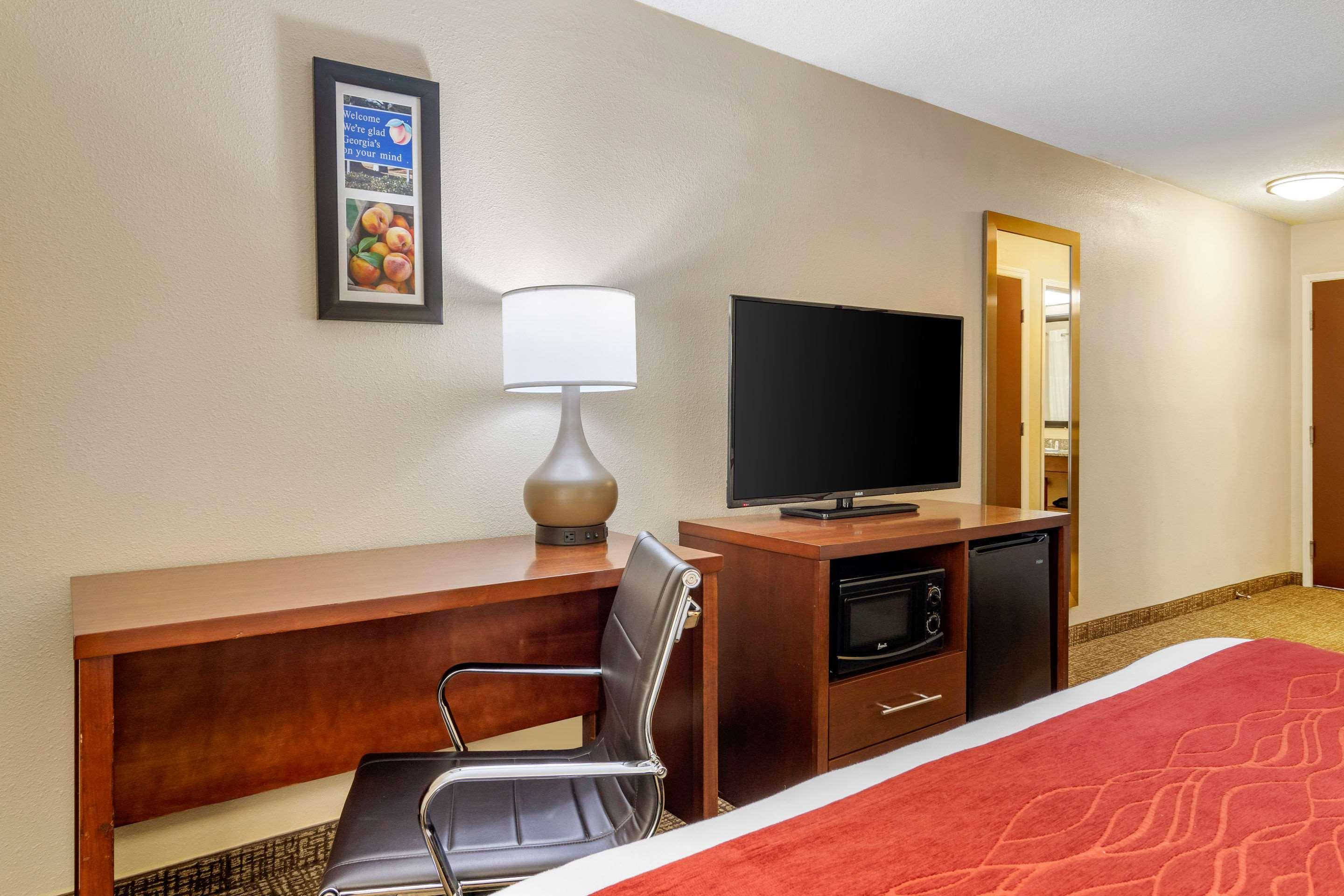 Comfort Inn & Suites Macon North I-75 Kültér fotó