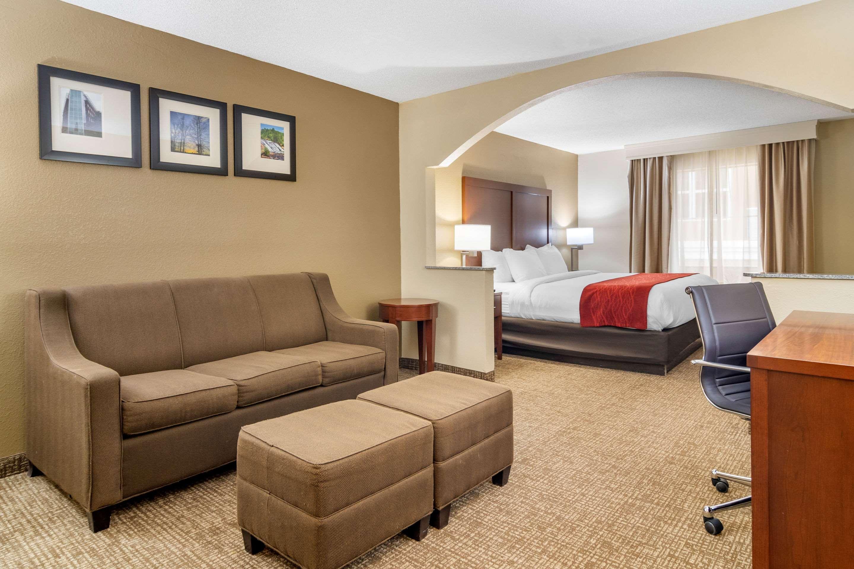 Comfort Inn & Suites Macon North I-75 Kültér fotó