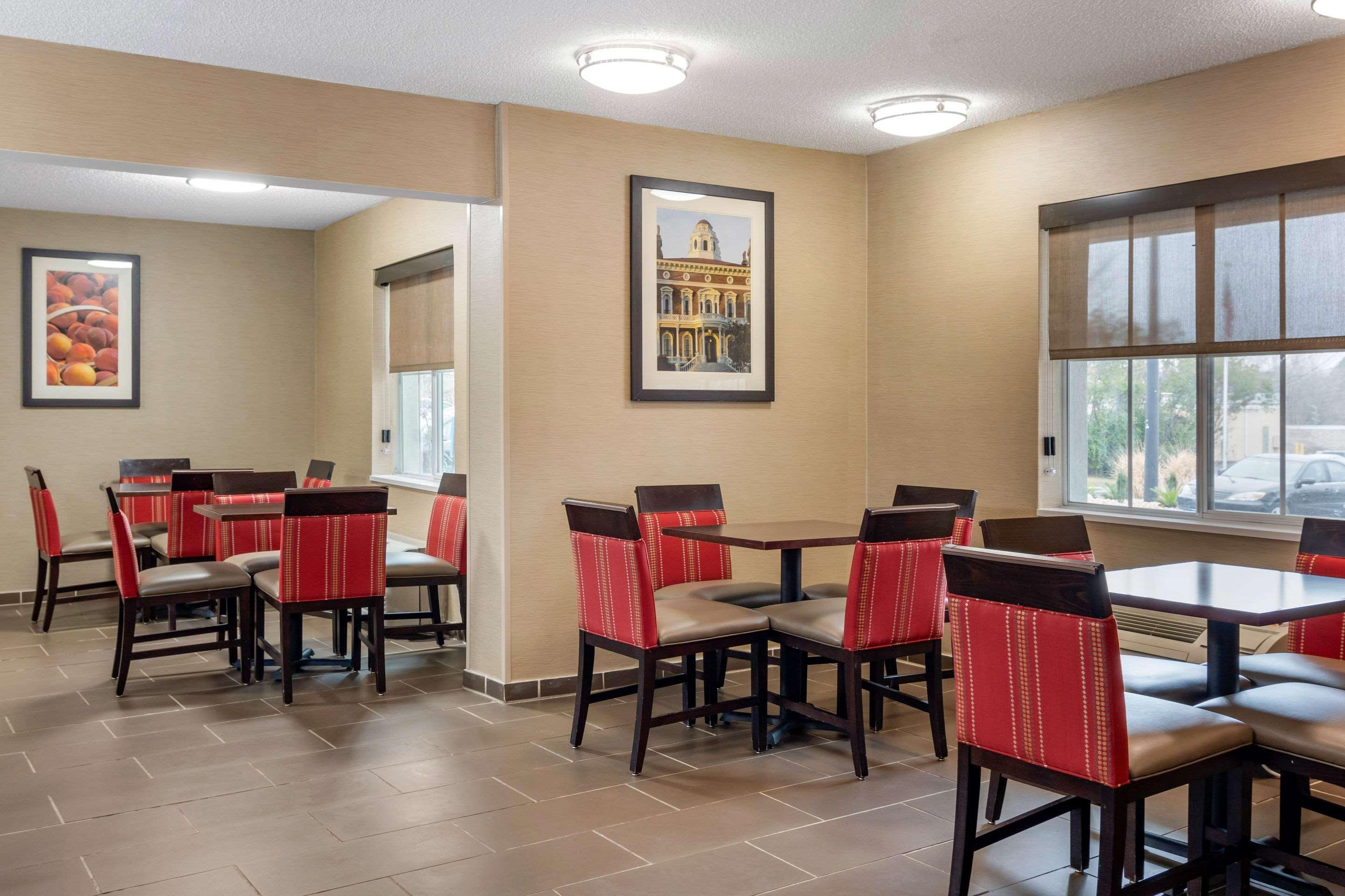 Comfort Inn & Suites Macon North I-75 Kültér fotó