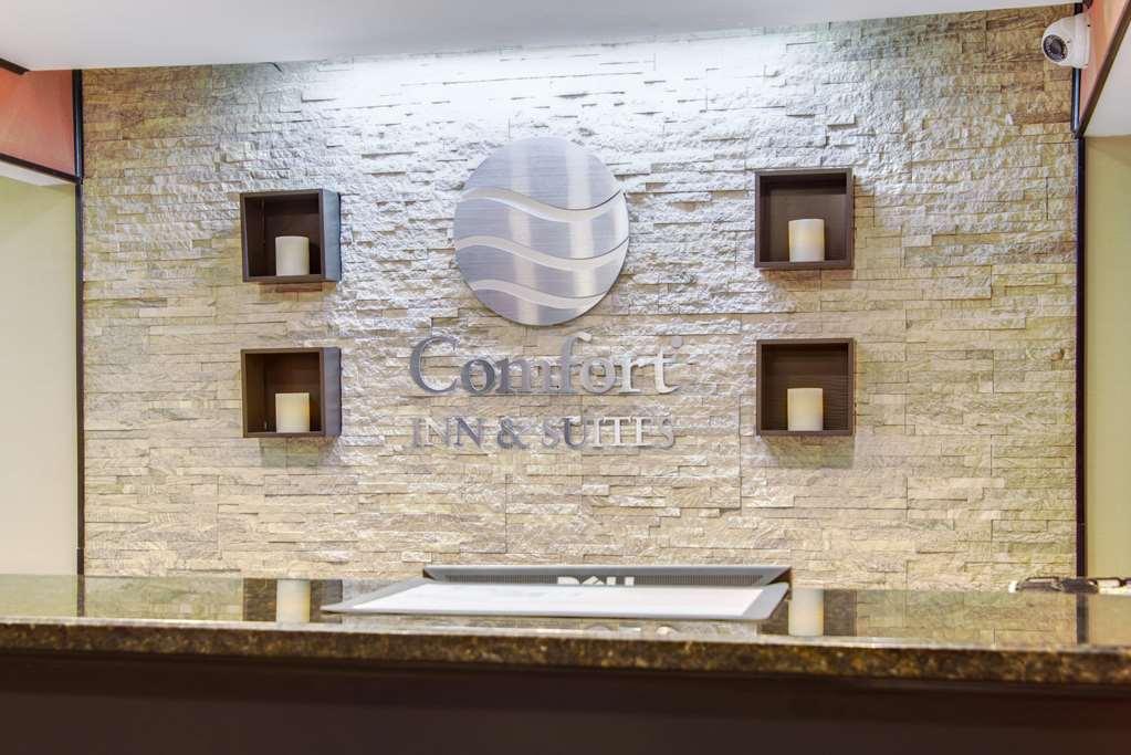 Comfort Inn & Suites Macon North I-75 Beltér fotó